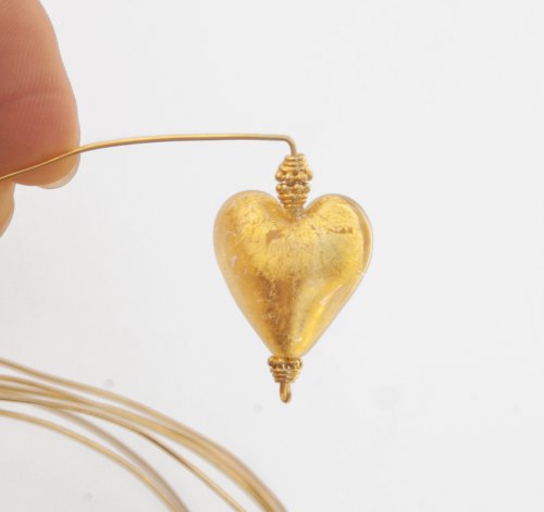 Kylie Jones's Gold Heart Necklace - , Contemporary Wire Jewelry, Loops, Wire Loop, Wrapped Wire Loop, gold heart necklace