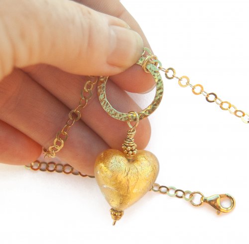 Kylie Jones's Gold Heart Necklace - , Contemporary Wire Jewelry, Loops, Wire Loop, Wrapped Wire Loop, gold heart necklace