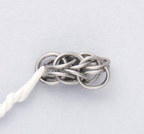 Kylie Jones's Chunky Chain Maille Keychain - , Hair Accessories, Zipper Pulls, Christmas Ornaments, Making Chain, Chain Making , chain maille keychain