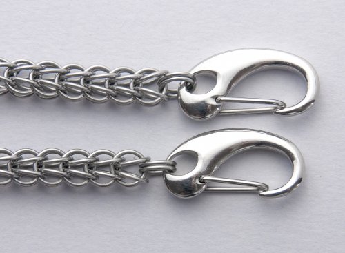 Kylie Jones's Chunky Chain Maille Keychain - , Hair Accessories, Zipper Pulls, Christmas Ornaments, Making Chain, Chain Making , chain maille keychain