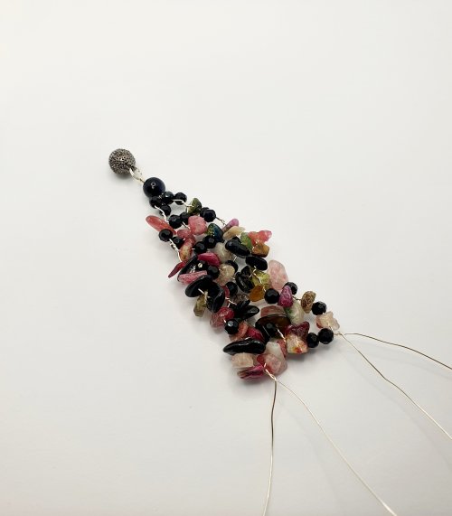 Natalie Patten's Gemstone Chip and Wire Cuff Bracelet - , Contemporary Wire Jewelry, Wire Wrapping, Wrapping, Wire Wrapping Jewelry, Beads, , , gemstone chip and wire cuff bracelet