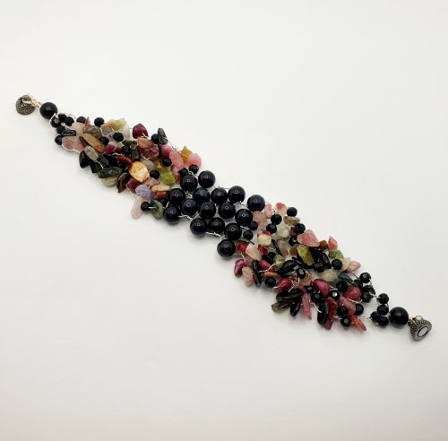 Natalie Patten's Gemstone Chip and Wire Cuff Bracelet - , Contemporary Wire Jewelry, Wire Wrapping, Wrapping, Wire Wrapping Jewelry, Beads, , , gemstone chip and wire cuff bracelet