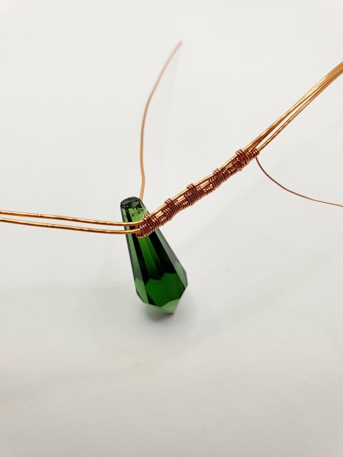 Natalie Patten's Wire Wrap a Chandelier Crystal - , Contemporary Wire Jewelry, Wire Wrapping, Wrapping, Wire Wrapping Jewelry, Weaving, Wire Weaving, Weaving Wire, wire wrapped chandelier crystal
