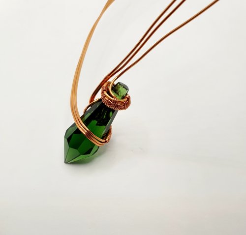 Natalie Patten's Wire Wrap a Chandelier Crystal - , Contemporary Wire Jewelry, Wire Wrapping, Wrapping, Wire Wrapping Jewelry, Weaving, Wire Weaving, Weaving Wire, wire wrapped chandelier crystal