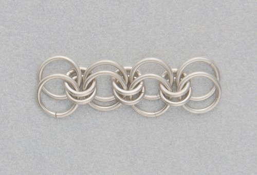 Kylie Jones's Sterling Silver Chain Maille Bridal Earrings - , Chain Maille Jewelry, Making Chain, Chain Making , Add another link of 2 large jump rings.