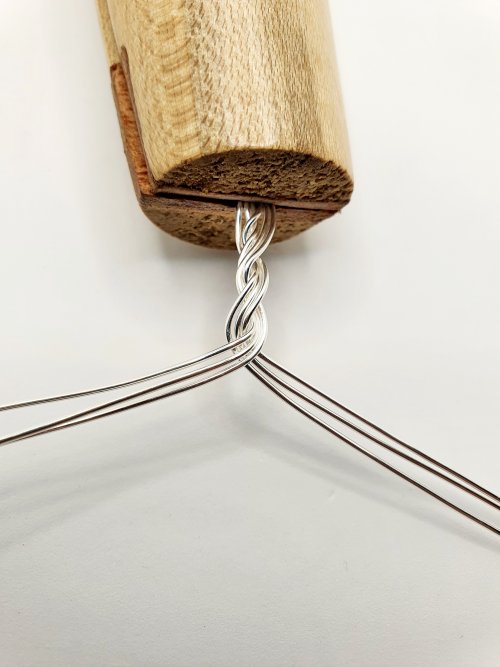 Natalie Patten's Braided Wire Cuff - , Contemporary Wire Jewelry, Spirals, Wire Spiral, Spiral Wire Wrap, Weaving, Wire Weaving, Weaving Wire, braided wire cuff