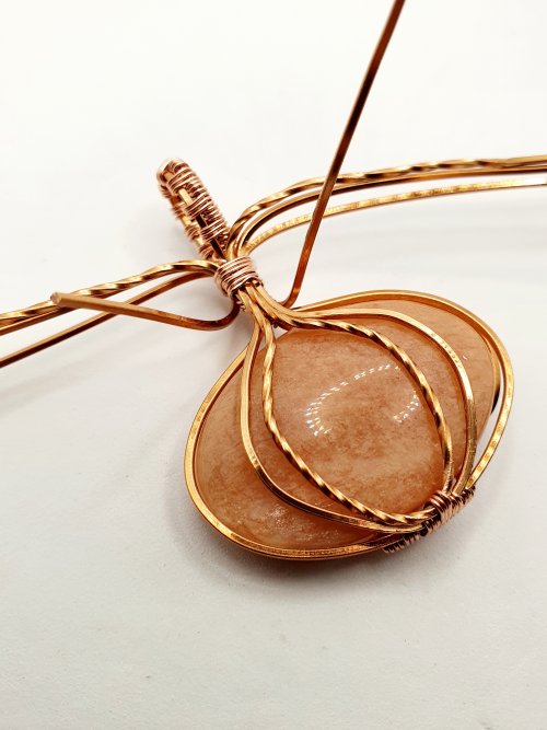 Natalie Patten's Classic Wrap Pumpkin Pendant - , Classic Wire Jewelry, Wire Wrapping, Wrapping, Wire Wrapping Jewelry, Weaving, Wire Weaving, Weaving Wire, wire wrap pumpkin pendant
