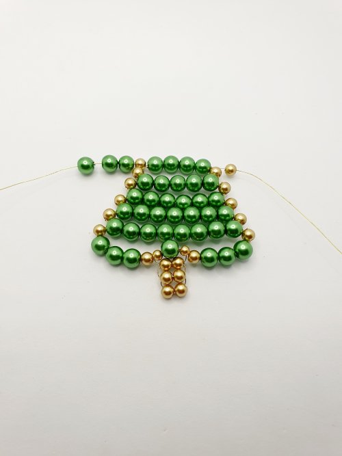 Natalie Patten's Beaded Wire Christmas Tree Ornament - , Holiday Designs, Coiling, Coiling Wire, Wire Coiling, Lashing, Wire Lashing, Wire Wrapping, Wrapping, Wire Wrapping Jewelry, Beads, wire beaded Christmas tree ornament