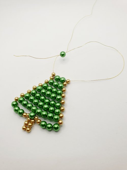Natalie Patten's Beaded Wire Christmas Tree Ornament - , Holiday Designs, Coiling, Coiling Wire, Wire Coiling, Lashing, Wire Lashing, Wire Wrapping, Wrapping, Wire Wrapping Jewelry, Beads, wire beaded Christmas tree ornament
