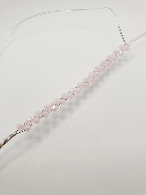 Natalie Patten's Adjustable Beaded Wire Bracelet - , Contemporary Wire Jewelry, Lashing, Wire Lashing, Wire Wrapping, Wrapping, Wire Wrapping Jewelry, adjustable beaded wire bracelet