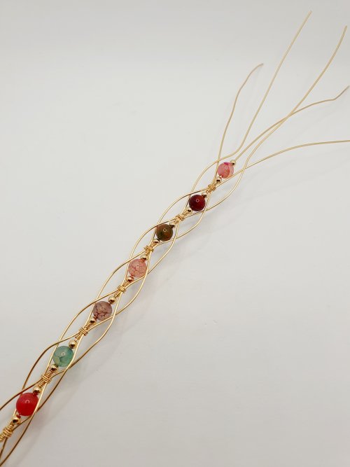 Natalie Patten's Beaded Wire Bracelet - , Contemporary Wire Jewelry, Wire Wrapping, Wrapping, Wire Wrapping Jewelry, beaded wire bracelet