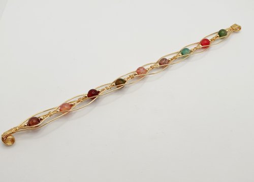 Natalie Patten's Beaded Wire Bracelet - , Contemporary Wire Jewelry, Wire Wrapping, Wrapping, Wire Wrapping Jewelry, beaded wire bracelet