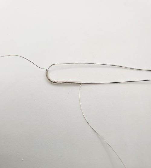 Natalie Patten's Interlocking Coil Bangle - , Contemporary Wire Jewelry, Coiling, Coiling Wire, Wire Coiling, interlocking coiled bangle