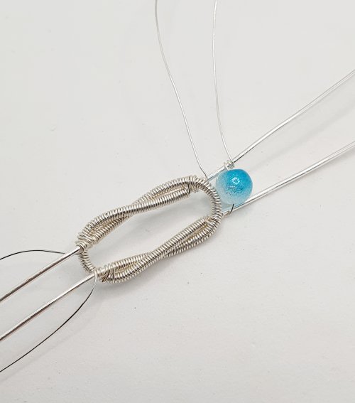 Natalie Patten's Interlocking Coil Bangle - , Contemporary Wire Jewelry, Coiling, Coiling Wire, Wire Coiling, interlocking coiled bangle