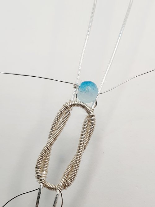 Natalie Patten's Interlocking Coil Bangle - , Contemporary Wire Jewelry, Coiling, Coiling Wire, Wire Coiling, interlocking coiled bangle