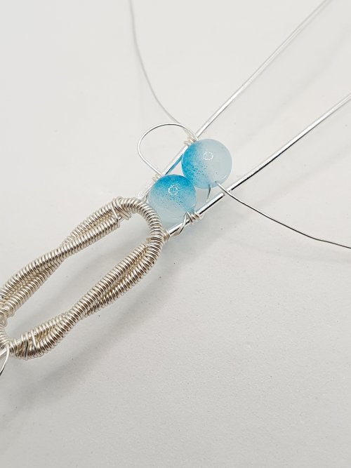 Natalie Patten's Interlocking Coil Bangle - , Contemporary Wire Jewelry, Coiling, Coiling Wire, Wire Coiling, interlocking coiled bangle