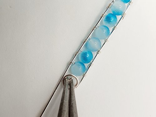 Natalie Patten's Interlocking Coil Bangle - , Contemporary Wire Jewelry, Coiling, Coiling Wire, Wire Coiling, interlocking coiled bangle