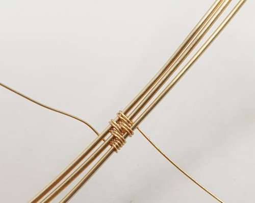 Natalie Patten's Bead and Micro-Crystal Wire Earrings - , Contemporary Wire Jewelry, Wire Wrapping, Wrapping, Wire Wrapping Jewelry, Weaving, Wire Weaving, Weaving Wire, bead and micro-crystal woven and wrapped wire earrings