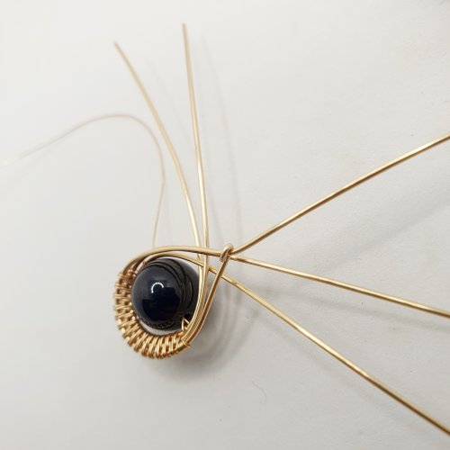 Natalie Patten's Bead and Micro-Crystal Wire Earrings - , Contemporary Wire Jewelry, Wire Wrapping, Wrapping, Wire Wrapping Jewelry, Weaving, Wire Weaving, Weaving Wire, bead and micro-crystal woven and wrapped wire earrings