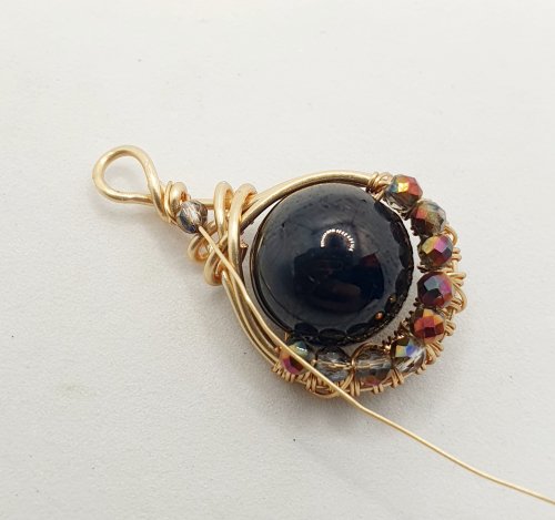 Natalie Patten's Bead and Micro-Crystal Wire Earrings - , Contemporary Wire Jewelry, Wire Wrapping, Wrapping, Wire Wrapping Jewelry, Weaving, Wire Weaving, Weaving Wire, bead and micro-crystal woven and wrapped wire earrings