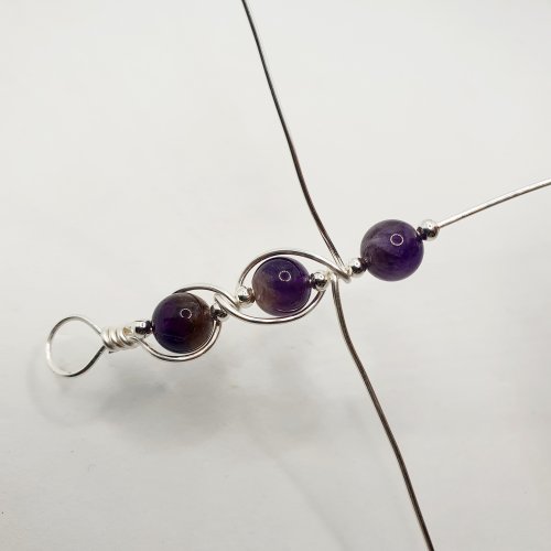 Natalie Patten's Gemstone and Spacer Bead Bangle - , Contemporary Wire Jewelry, Wire Wrapping, Wrapping, Wire Wrapping Jewelry, Beads, , continue this pattern until you reach the desired length