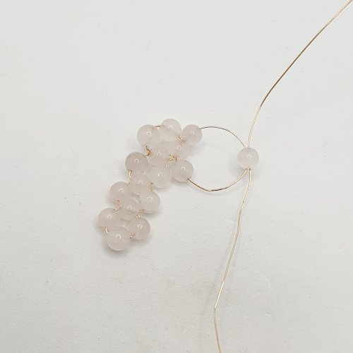 Natalie Patten's Right Angle Weave Wire Earrings - , Contemporary Wire Jewelry, Weaving, Wire Weaving, Weaving Wire, add a bead
