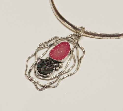 Organic Wire Pendant
