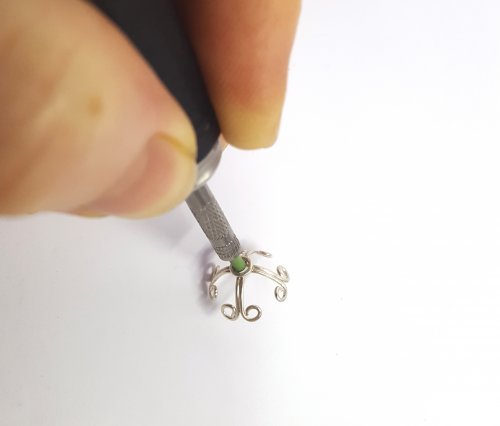 Kylie Jones's Using Silicone Polishing Pins - , Tools For Wire Jewelry, Tools, using silicone polishing pins