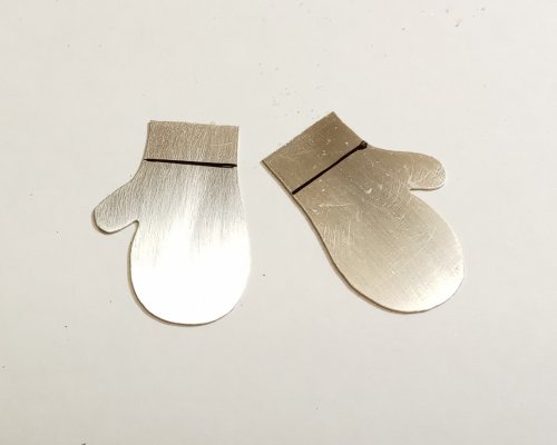 Judy Larson's Separating Distinct Textures on a Single Piece of Metal - , Wire Jewelry Design, Texturing, separating textures on a single piece
