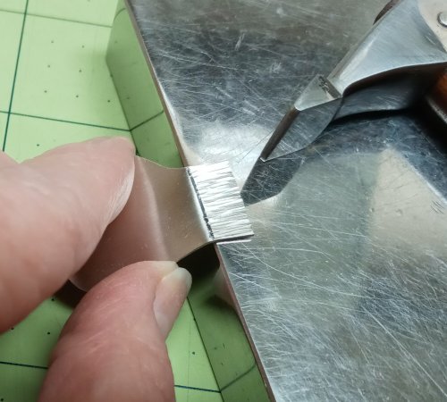 Judy Larson's Separating Distinct Textures on a Single Piece of Metal - , Wire Jewelry Design, Texturing, separating textures on a single piece