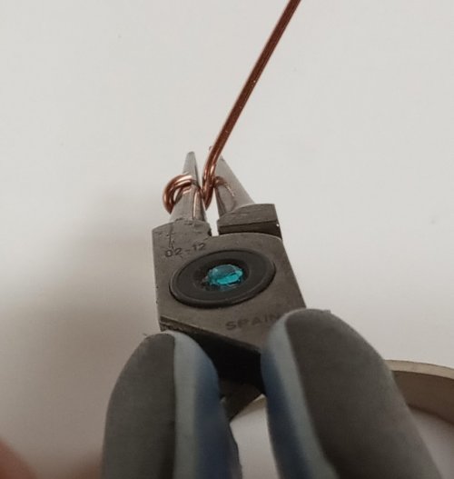 Judy Larson's Making SImple Eyepins - , Findings & Components, Toggles & Clasps, Earwire & Headpin, Loops, Wire Loop, Wrapped Wire Loop, making simple eye pins