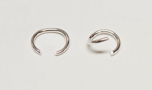 Judy Larson's Wire Basics - Opening and Closing Jump Rings - , General Education, , wire basics opening and closing jump rings