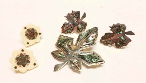 Judy Larson's Adding Depth to Carved Beads and Cabochons - , General Education, , bone and shell