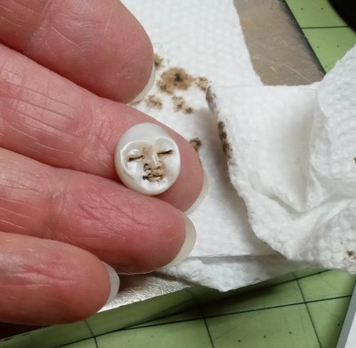 Judy Larson's Adding Depth to Carved Beads and Cabochons - , General Education, , dyeing bone