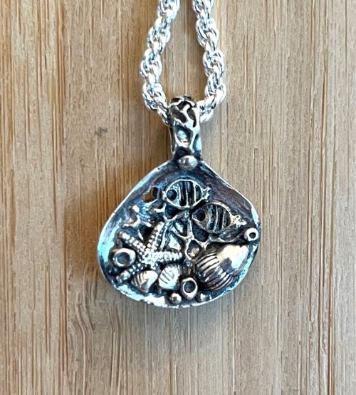 Judy Larson's Adding Hearts to Your Designs - , Wire Jewelry Design, Design, silver shell pendant